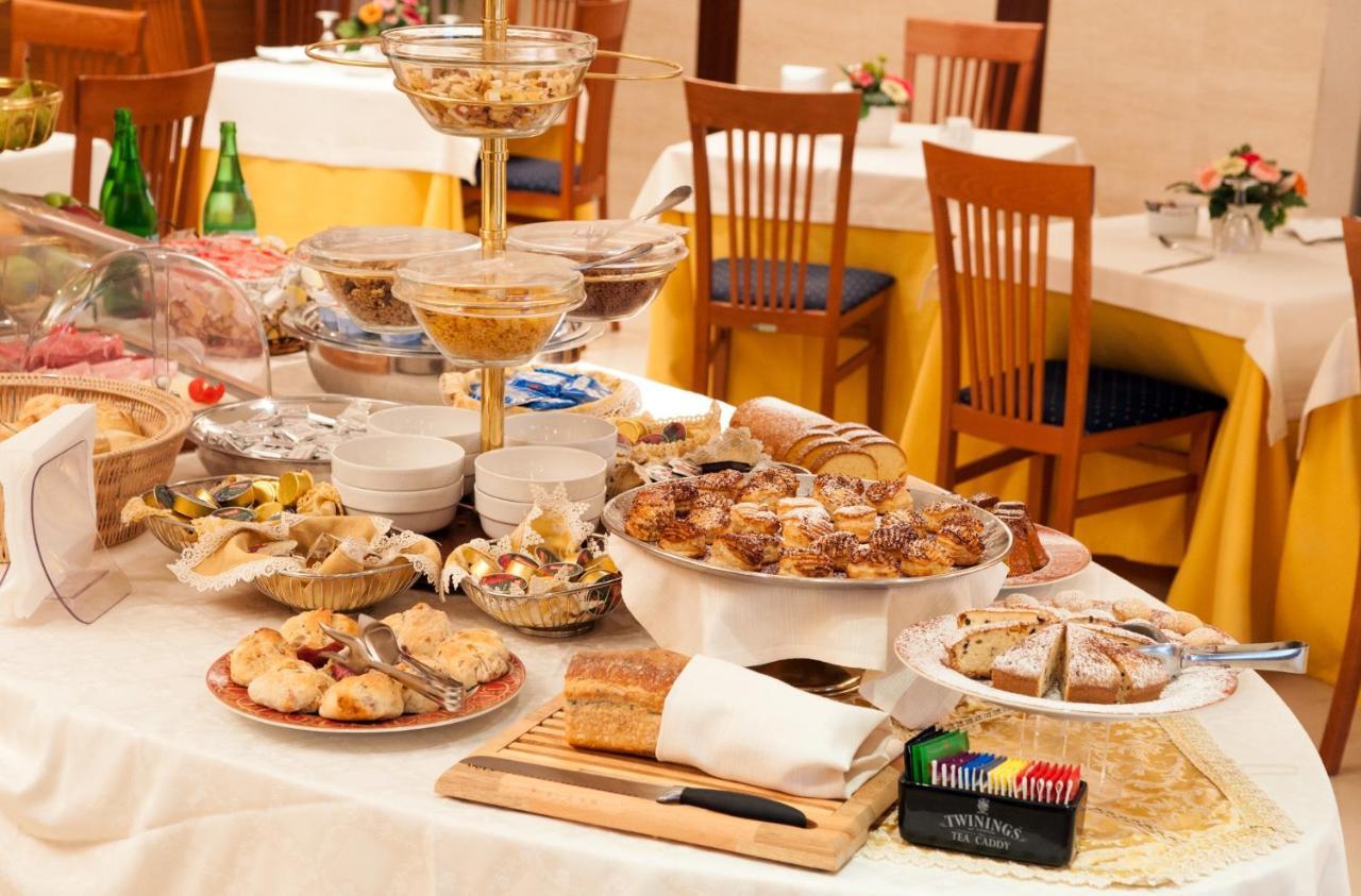 Tiempo Hotel Naples